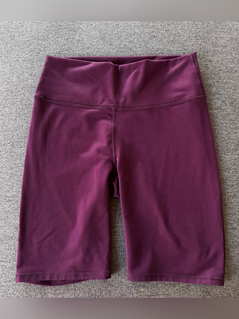 Fabletics Power Hold Purple Short High-Waisted 9'' Short Athletic Gym Sporty M
